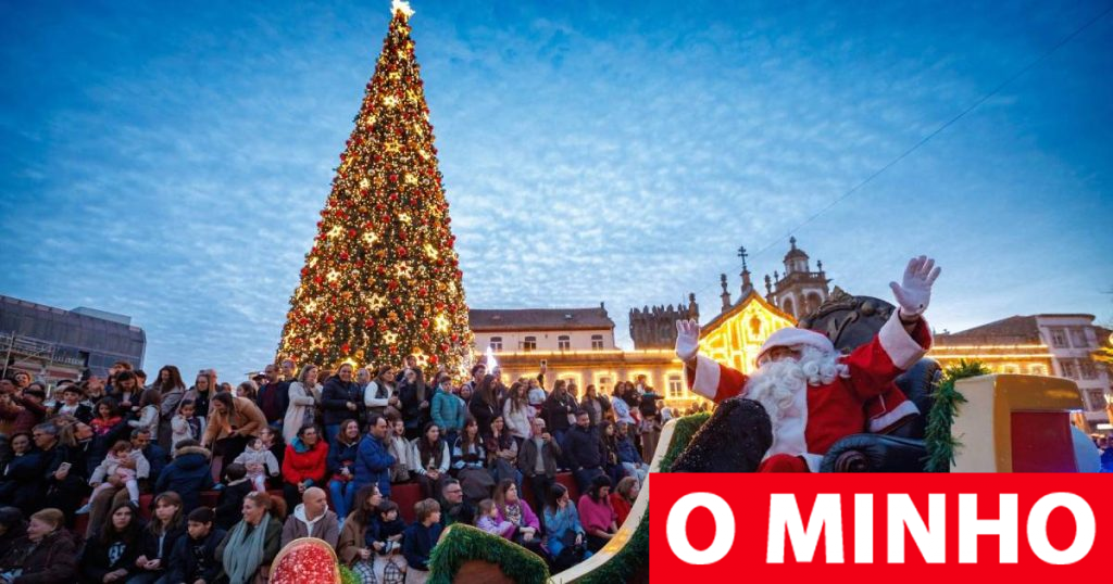 "Maior Parada de Natal de sempre em Braga" voltou a encher as ruas