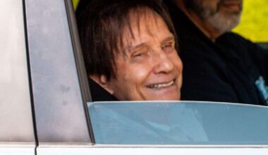 Roberto Carlos deixa hospital após sofrer acidente e detalhe em carro que conduziu cantor chama atenção. Veja fotos!