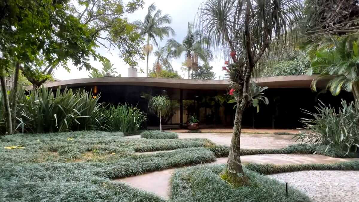 Artista que faria 105 anos deixou mansão em São Paulo no valor de R$ 15 milhões