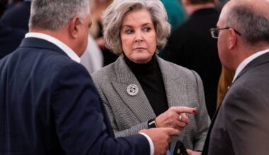 Chefe de gabinete diz que Trump tem "personalidade de alcoólico" e Musk é "Nosferatu hiperativo"