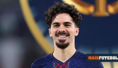 Vitinha eleito o melhor jogador da Taça Intercontinental