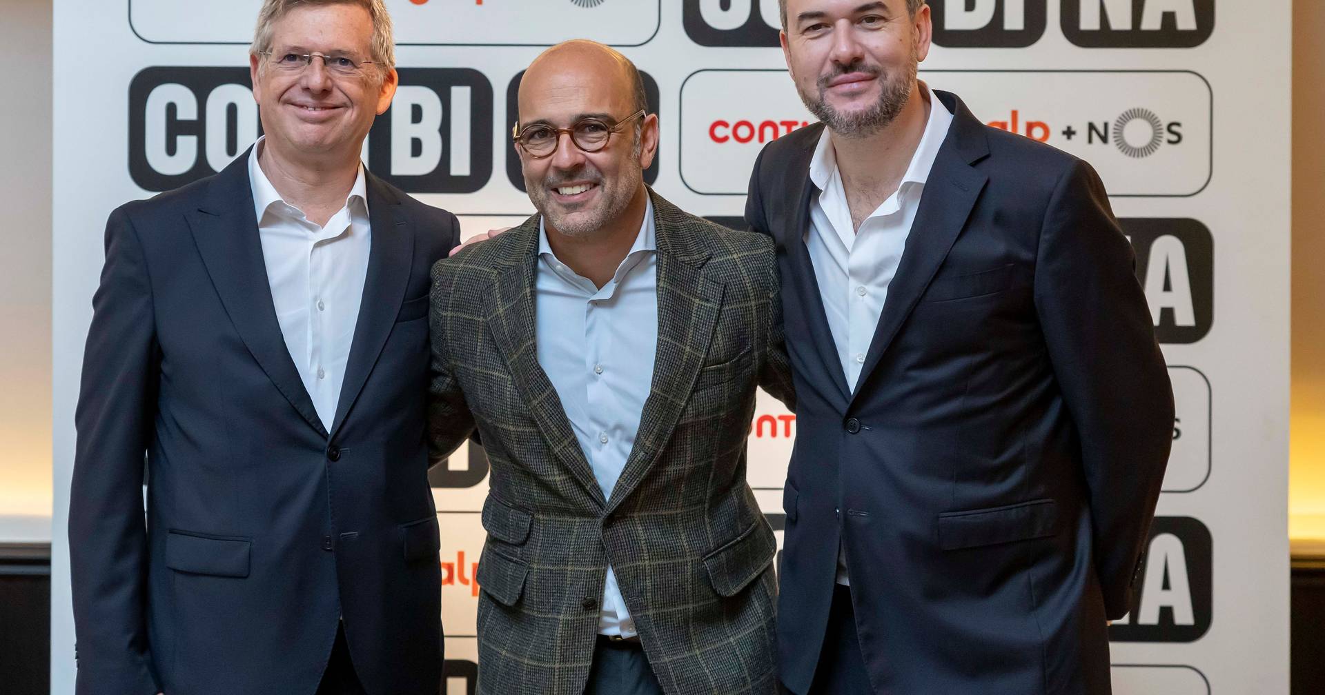 Continente e Galp juntam NOS aos descontos "em cartão": marcas querem atrair meio milhão de clientes num ano