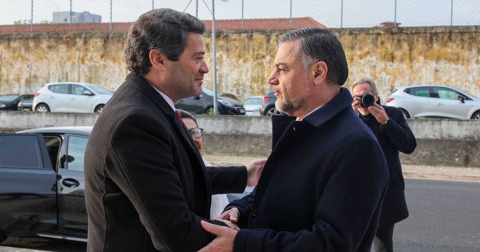 Julgamento dos cartazes do Chega sobre os ciganos termina sem decisão imediata