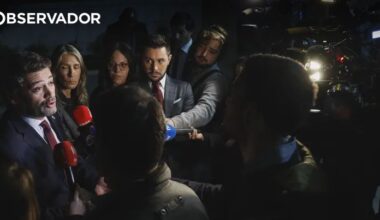 André Ventura acusa Marques Mendes de estar condicionado – Observador