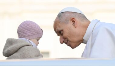 Papa denuncia a injusta concentração de riqueza: a esperança gera, não rouba