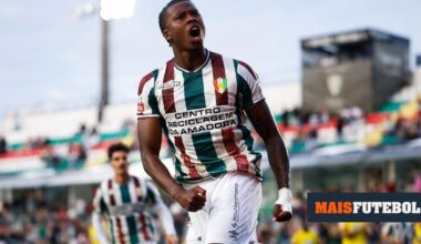 Benfica e Estrela da Amadora em negociações por Sidny Cabral