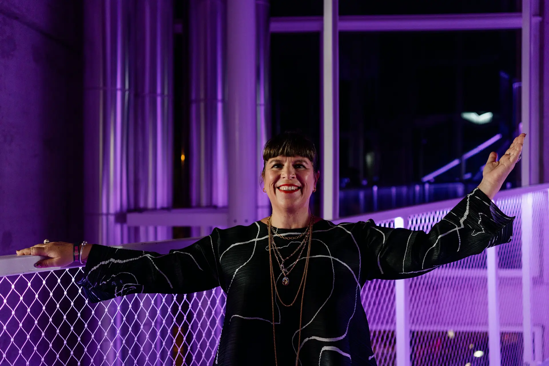 Joana Vasconcelos cria obra de arte para rótulo de um dos vinhos mais caros do mundo