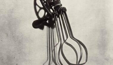 O objeto como corpo, o corpo como objeto: o génio de Man Ray em exposição em Nova Iorque