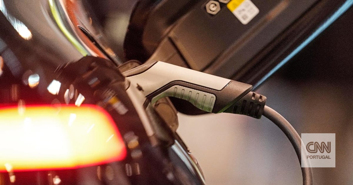 Governo apoia compra de veículos elétricos