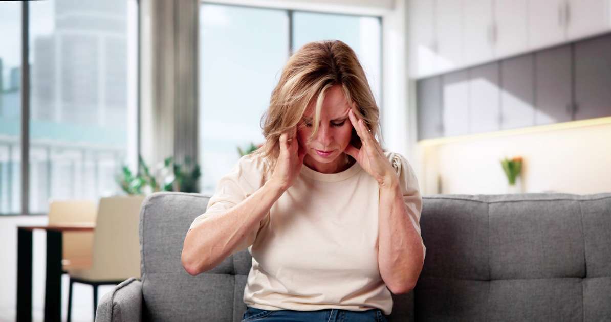 Sinais de AVC em mulheres: como identificar os primeiros sintomas e agir rápido - Ser Saúde