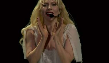 Lady Gaga estreia filme-concerto de 'Harlequin' na véspera de Natal