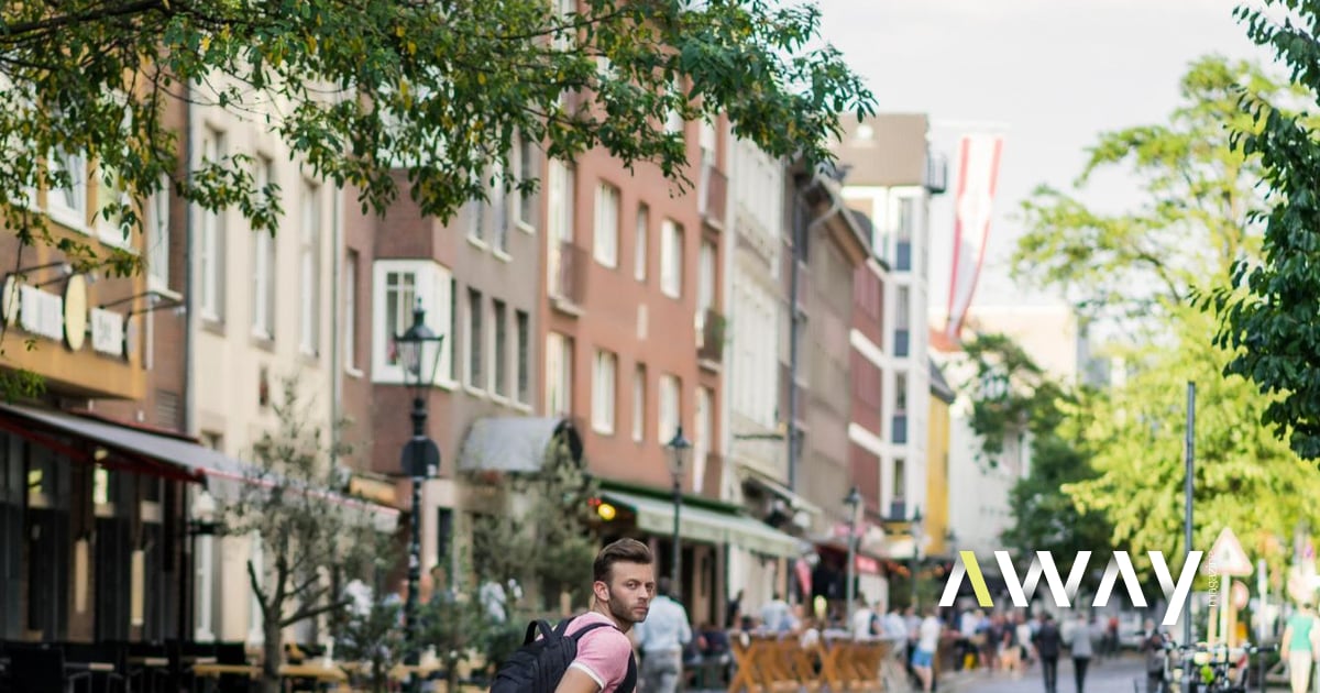 Adeus, bicicletas e trotinetes: cidade europeia proíbe velocípedes no centro
