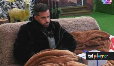 Liliana oferece presente mordaz a Pedro e o clima azeda entre os concorrentes - TVI Player