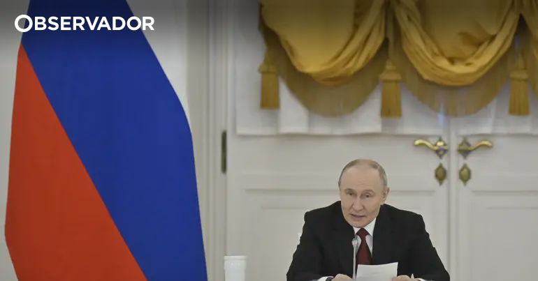 Putin diz que precisa de mais 12 milhões de trabalhadores – Observador