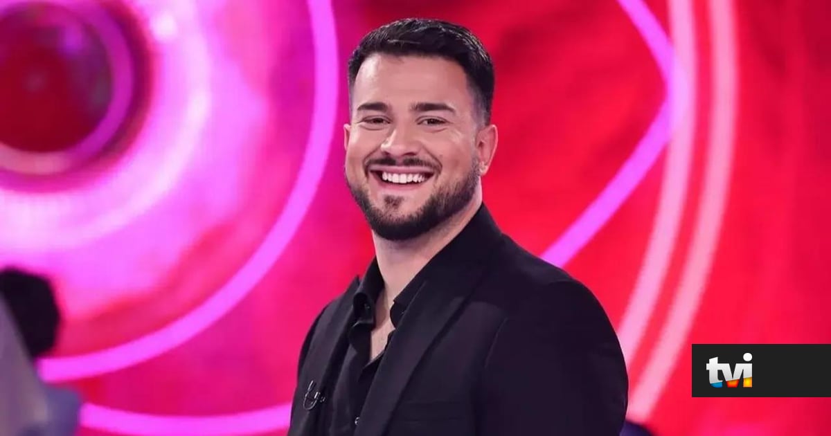 Surpresa! Francisco Monteiro declara-se a mulher especial: «O significado de Natal para mim» - Secret Story