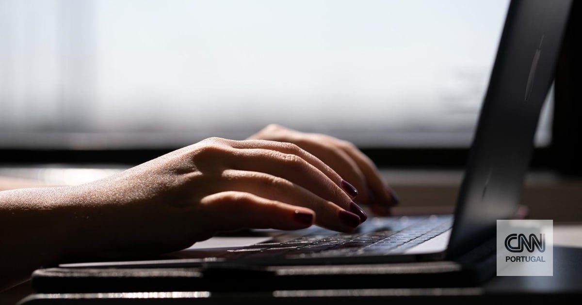 Universitária condenada por ciberbulliyng está a ser investigada em mais casos. "Se não a pararem, ela não vai parar"