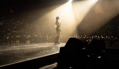 K-Pop vivenciou auge e brigas jurídicas ao longo de 2025 - 27/12/2025 - Ilustrada