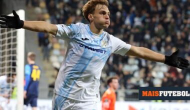 Avançado croata esteve perto do Benfica: «Pediram para esperar por um jogo»