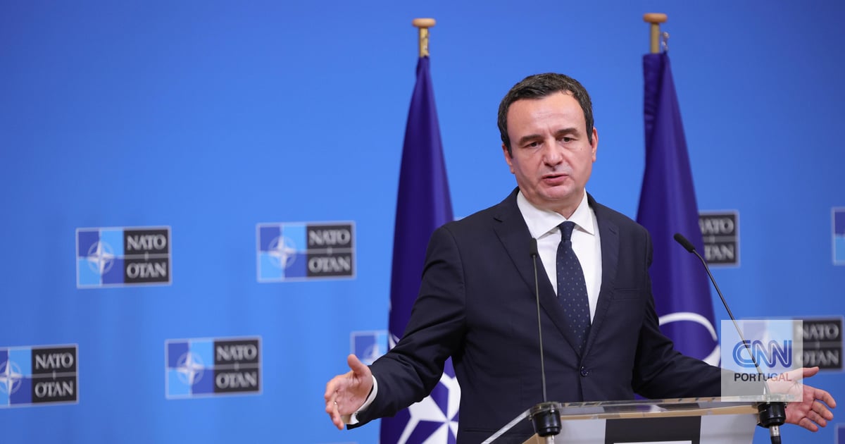 O mais jovem país da Europa volta às urnas na esperança de romper anos de instabilidade e impasse político