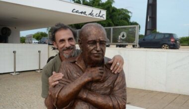 Escultura foi produzida pelo artista plástico e escultor Léo Santana  -  (crédito:  Minervino Junior CB/DA Press)