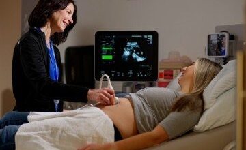 Os distúrbios hipertensivos da gravidez (DHG) aumentam significativamente o risco de complicações cardiovasculares pós-parto -  (crédito: Intermountain Health)