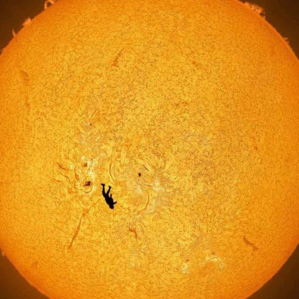 foto viral congelou paraquedista diante do Sol