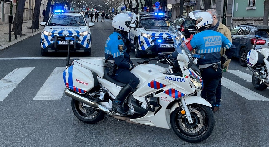 "Festas em Segurança". PSP soma 459 detenções e 2.734 infrações rodoviárias