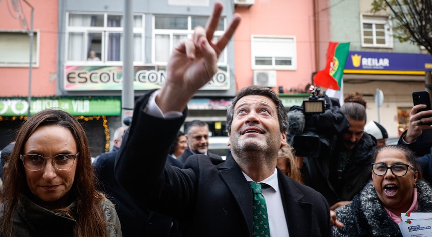 Ventura desafia adversários a divulgar lista de donativos para campanha