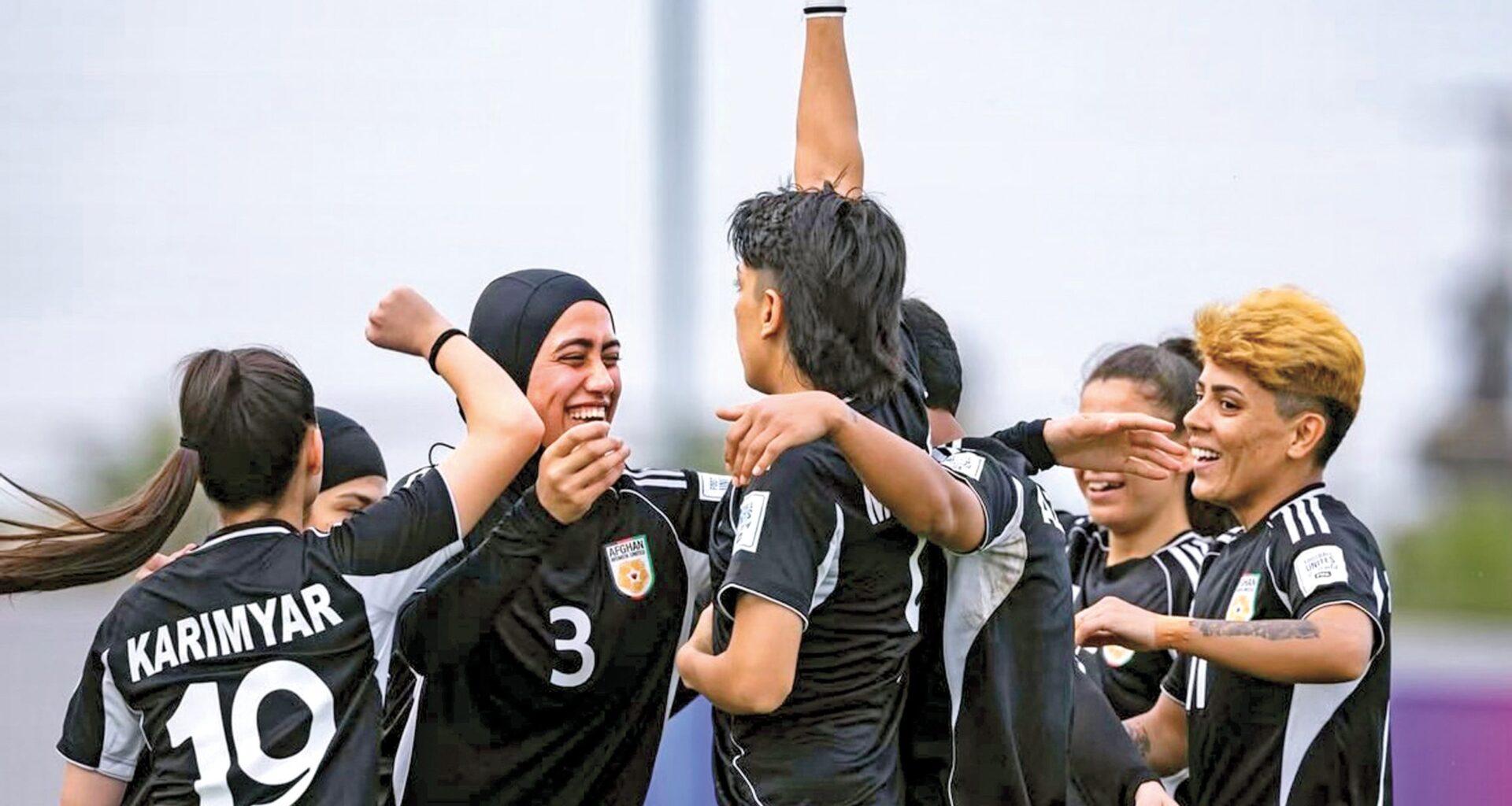 Afeganist&atilde;o. Mulheres fintam talib&atilde;s