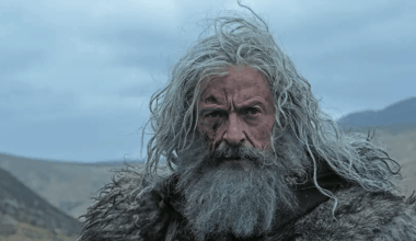 Hugh Jackman é Velho Robin Hood em imagens inéditas do novo filme do fora-da-lei