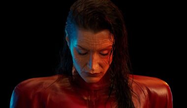 Nova série de Ryan Murphy, The Beauty ganha teaser oficial