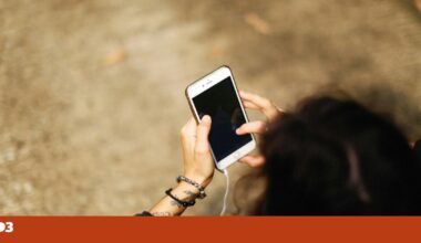 “Rage bait”, “vibe coding”, “6-7”: as palavras do ano vêm directamente da Internet | Palavra do Ano