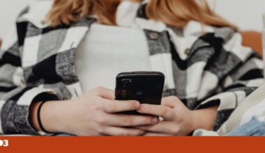 Austrália baniu os adolescentes das redes sociais, mas eles já desafiam a proibição | Austrália