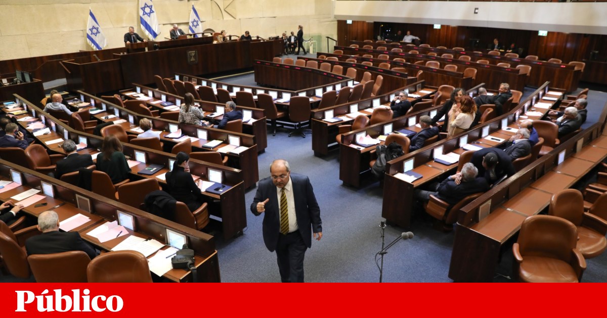Parlamento israelita aprova projecto para encerrar imprensa estrangeira | Israel