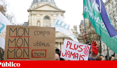 Comissão deverá criar programa para mulheres poderem abortar num país à escolha | Aborto