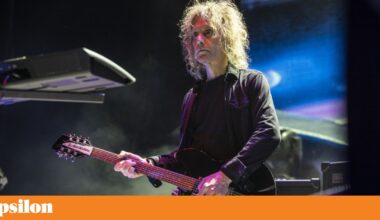 Morreu Perry Bamonte, guitarrista e teclista dos The Cure | Música