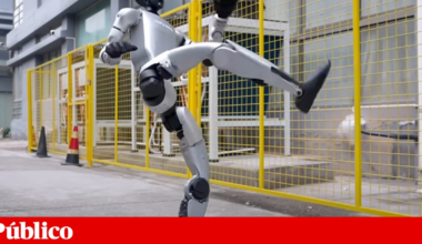 Robô G1 da Unitree atinge operador durante treino de artes marciais | Vídeo