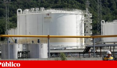 Ucrânia ataca instalações petrolíferas na Rússia | Guerra na Ucrânia