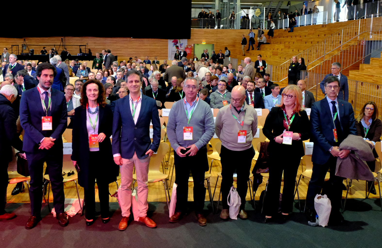 'apagão' na iluminação de natal em viana que até carlos moedas queria ver