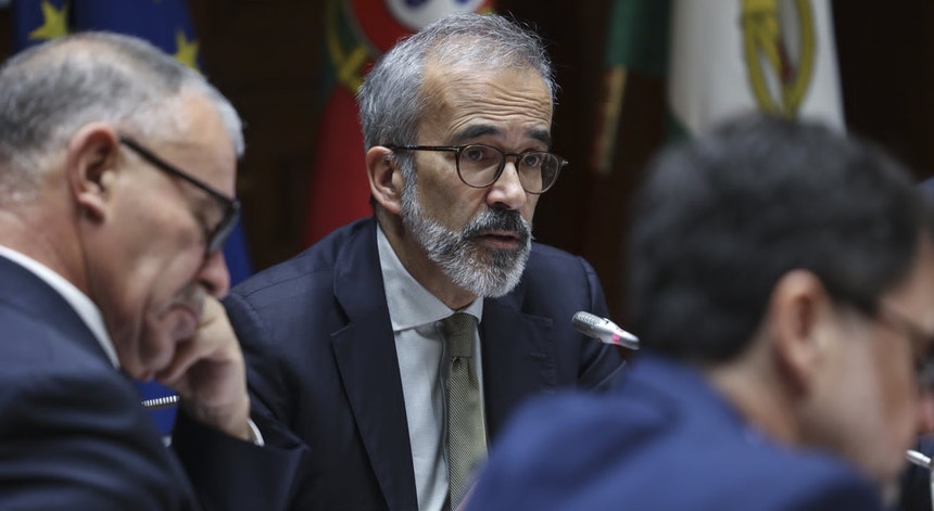 Com cautelas. Portugal favorável ao uso de ativos russos congelados em apoio à Ucrânia