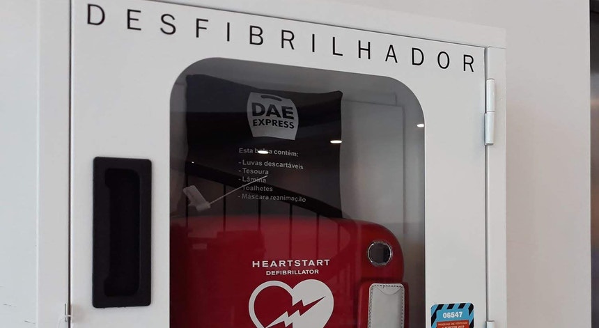 Desfibrilhadores utilizados pelos Sapadores de Lisboa têm componentes fora de validade, alerta sindicato