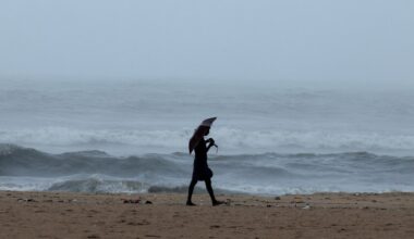 Aviso laranja para distritos do Porto, Viana do Castelo e Braga devido a agitação marítima
