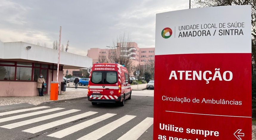 Doentes urgentes com espera de quase 12 horas no Amadora-Sintra