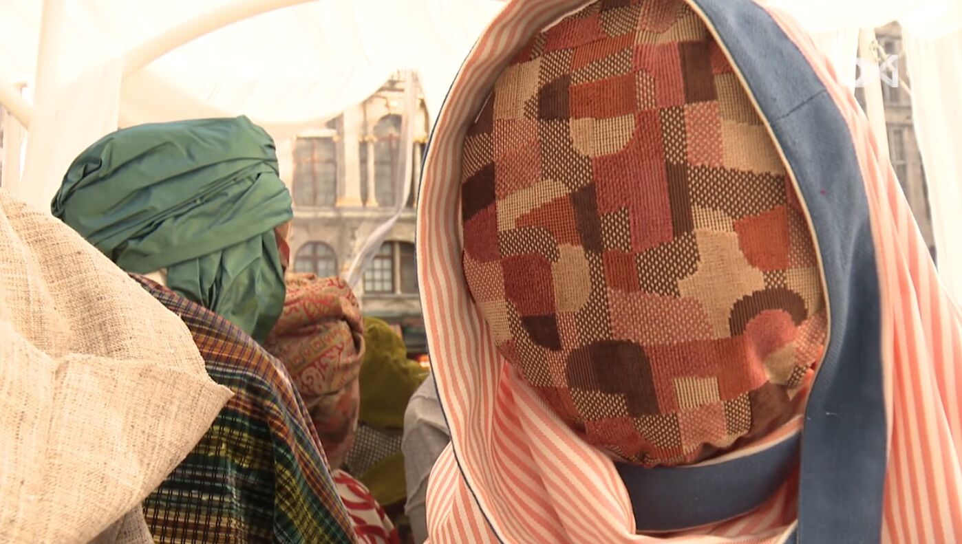 "Provocação". O Menino Jesus "zombie" sem cara foi roubado do presépio de Natal de Bruxelas