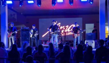 Nostalgia e dança marcam o retorno dos bailes do Rádio Clube Campo - Diversão