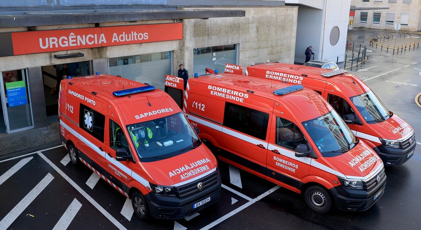 Reorganização do INEM. Liga dos Bombeiros vai pedir reunião à ministra da Saúde