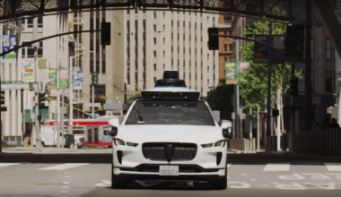 Apagão em São Francisco deixou os autónomos da Waymo congelados nos cruzamentos