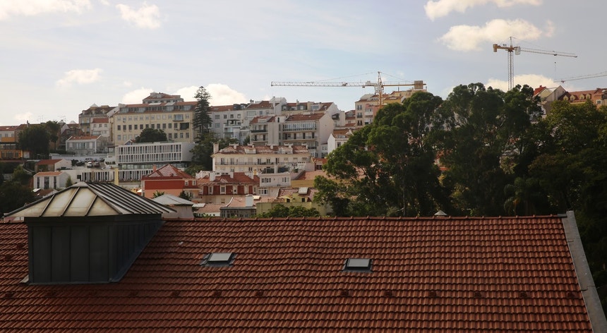 "Crise intensa". Comissão Europeia apresenta Plano para Habitação Acessível