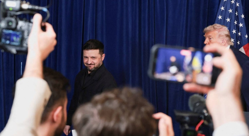 Zelensky reitera que Ucrânia precisa do apoio dos EUA e não confia em Putin