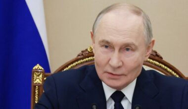 Moscovo acusa Kiev de ataques de drones contra a residência de Putin